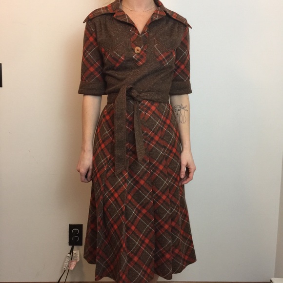 Rhone May Dresses & Skirts - Vintage 1960’s Brown Orange Plaid Collared Dress